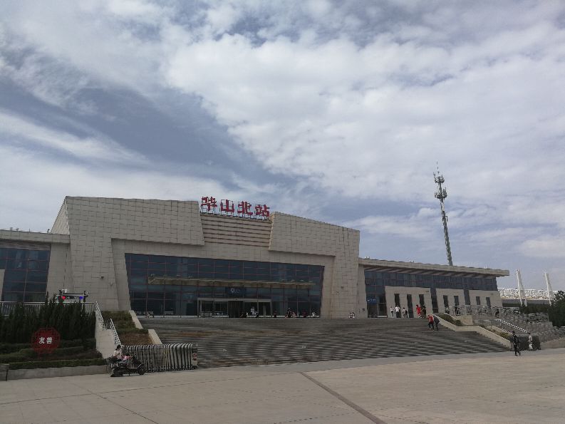 华山脚下的西岳庙,华阴华山之巅