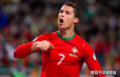 足坛十大身价最高的球星,c罗破生涯800球贝克汉姆