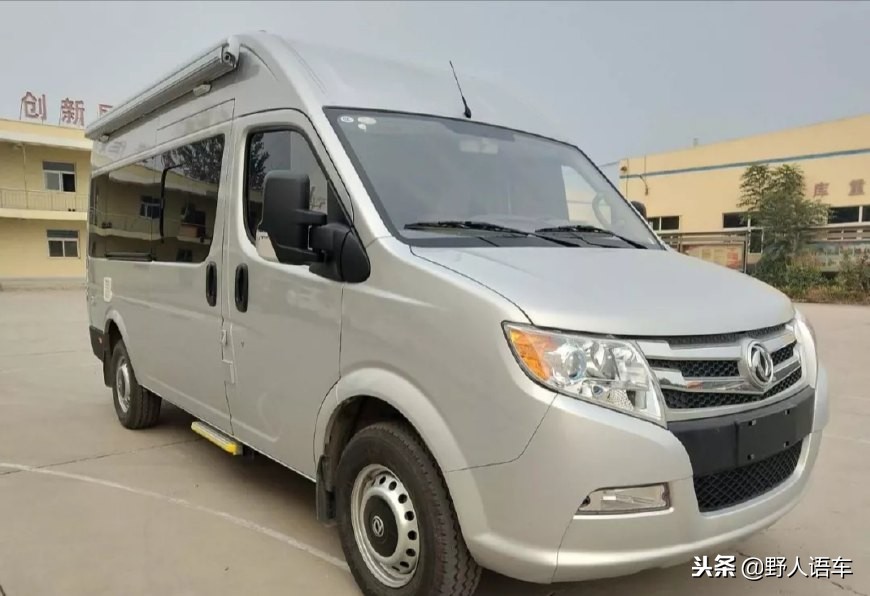 东风御风长轴b型旅居房车,东风御风短轴低顶旅居房车10万