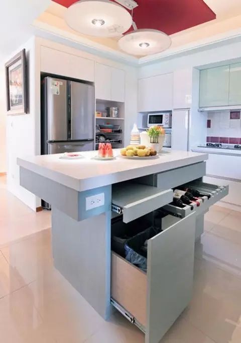 厨房收纳柜储物柜怎么挑选,怎样款式的收纳柜最好用