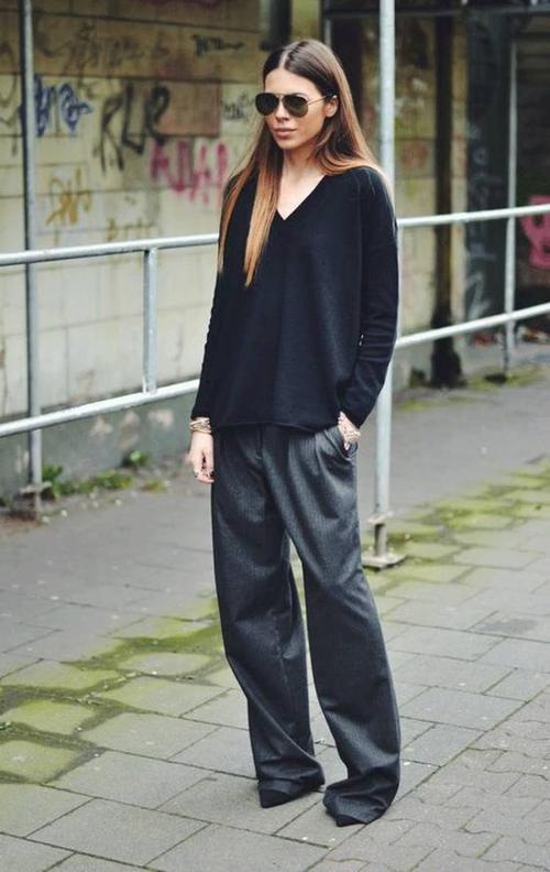 v领毛衣外穿款款洋气时髦,大v领中长款毛衣慵懒显瘦