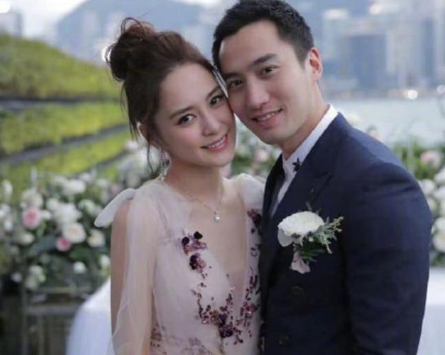 阿娇离婚赖弘国曝复合可能性,阿娇宣布离婚赖弘国回应