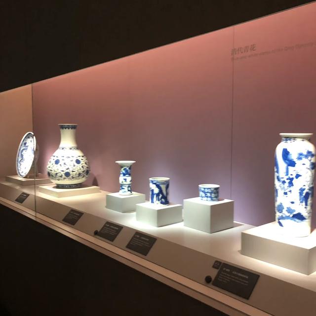 不看后悔！！！惊艳朋友圈的博物馆照片！一条连衣裙就搞定！