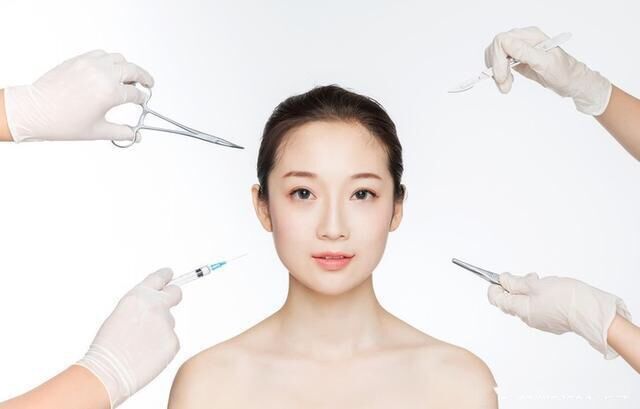 为什么不建议女人割“双眼皮”？主要有这4方面原因，庆幸没跟风