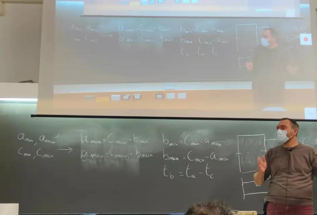 我来米理一个月，已经被老师搞哭了