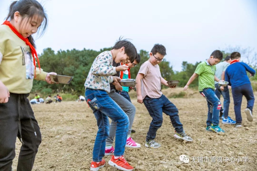 翻地、播种…无锡老小将课堂搬到了田间地头