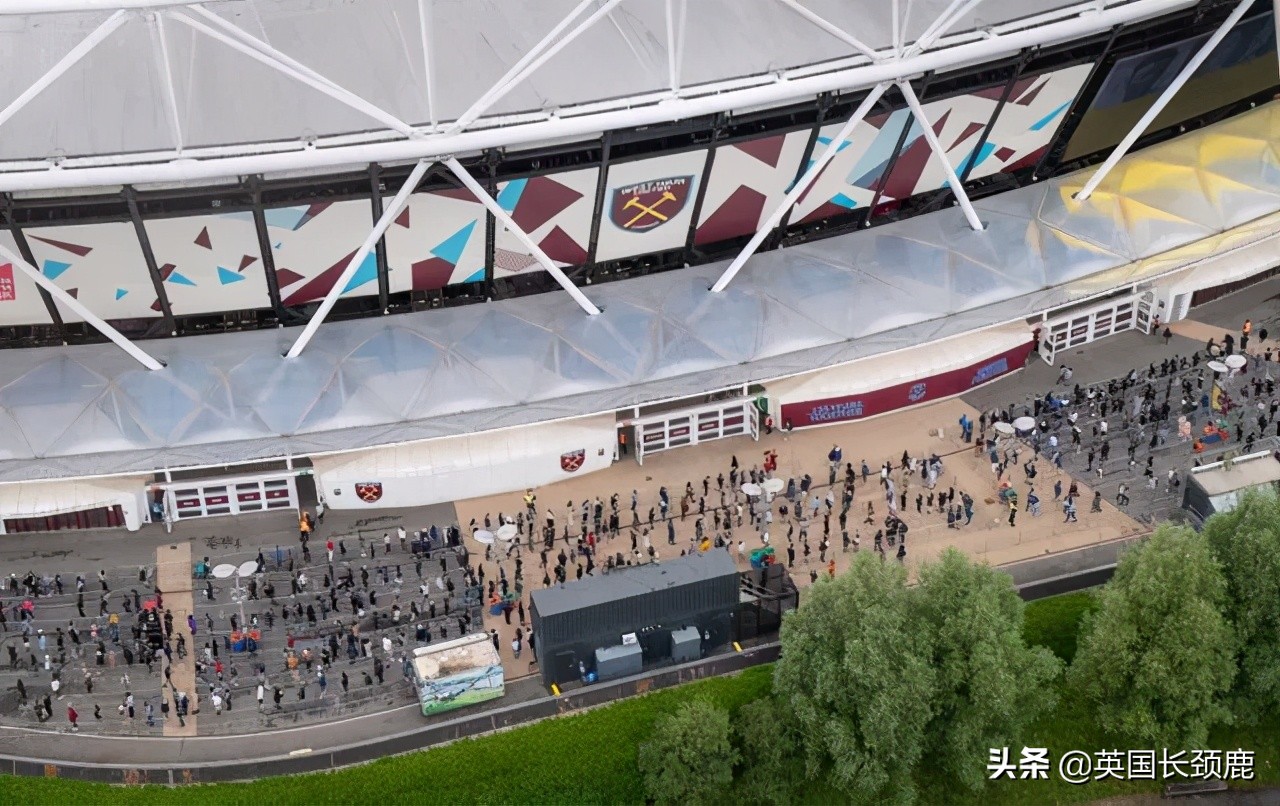 *锁封**有望在7月5日结束！英国各地大型接种点投入使用