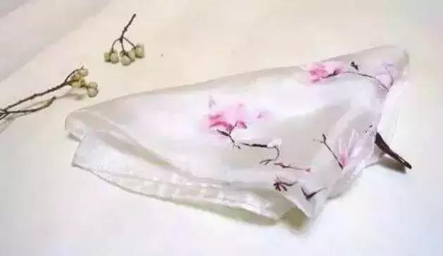 古代男女定情信物用哪种玉佩,古代男女定情信物都有哪些