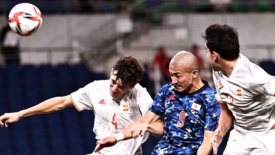 日本国奥热身1-1战平西班牙,中国男足0比3不敌日本国奥