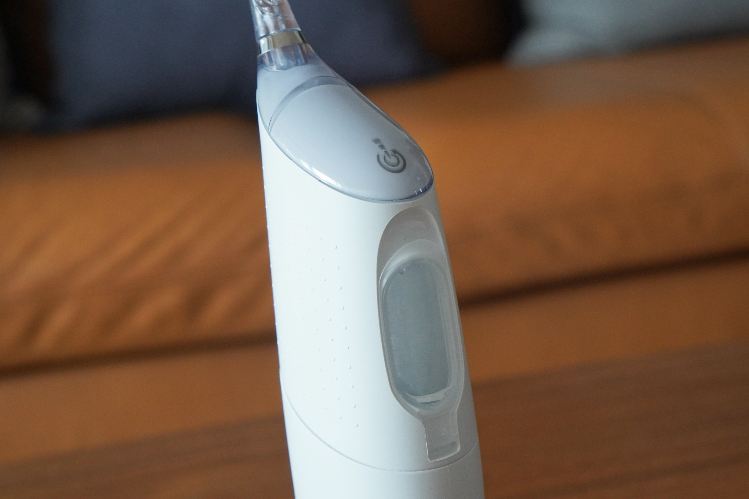 电动牙刷推荐欧乐比飞利浦,有牙刷还要买冲牙器吗