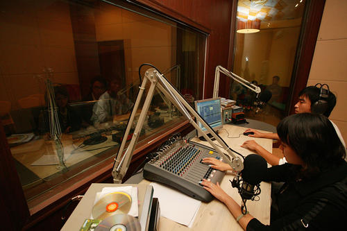 大学烧钱的十大专业有哪些,大学里专科最烧钱的专业是哪些