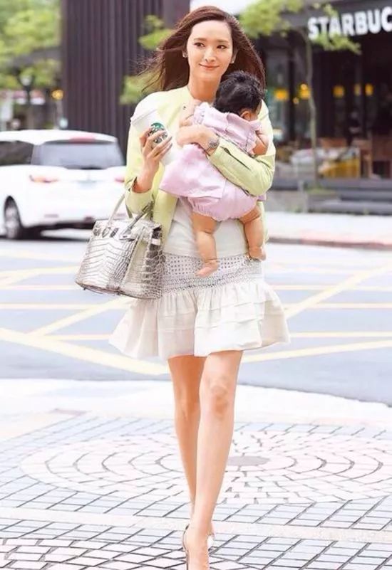 好用不过时的经典包包,十款永不过时的包百搭