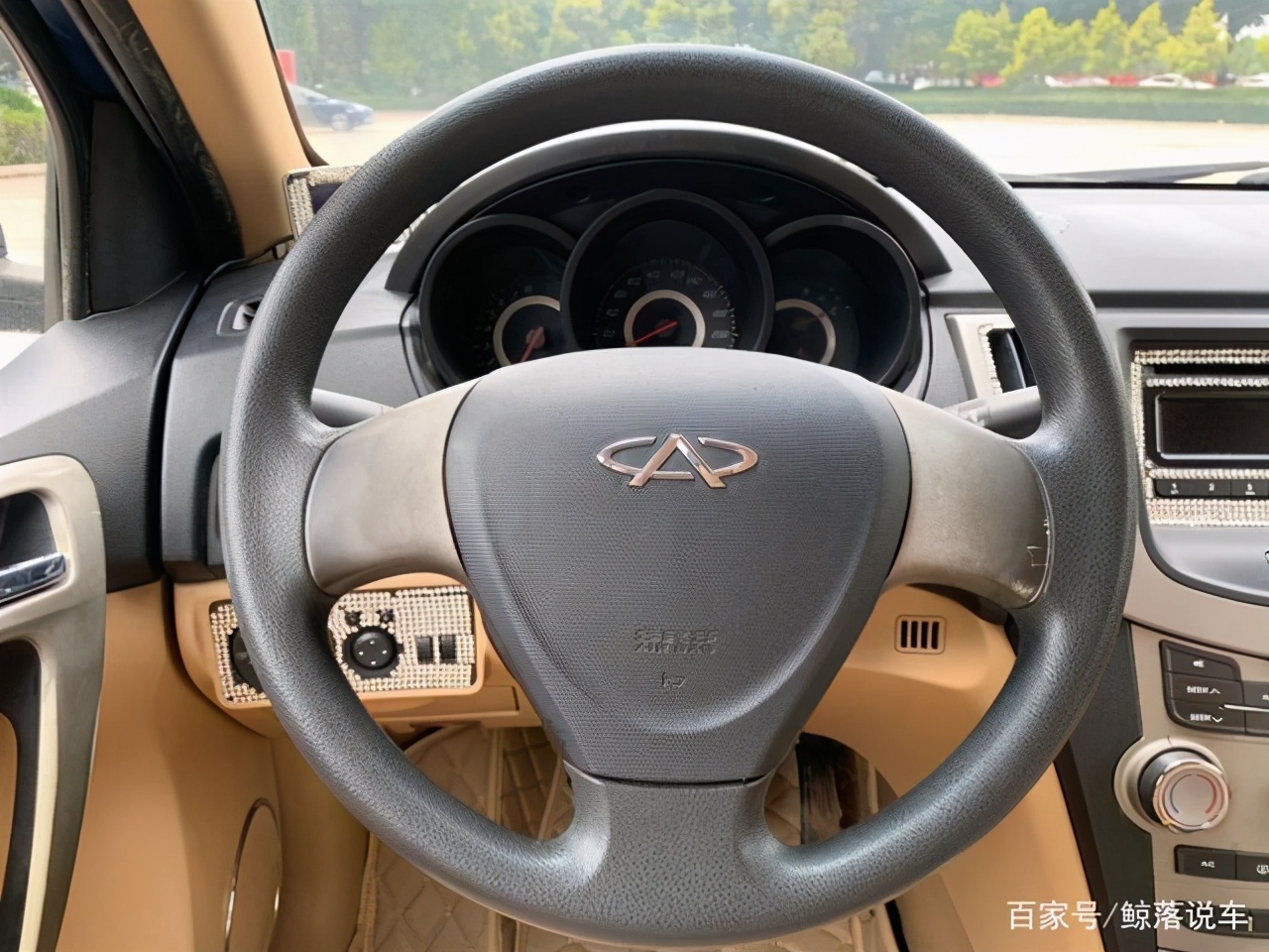 奇瑞A3，万元二手车两厢版本的最佳选择，没有之一