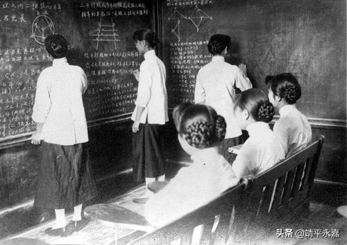 中国女性百年校服变化讲解,南方航空空乘制服的演变