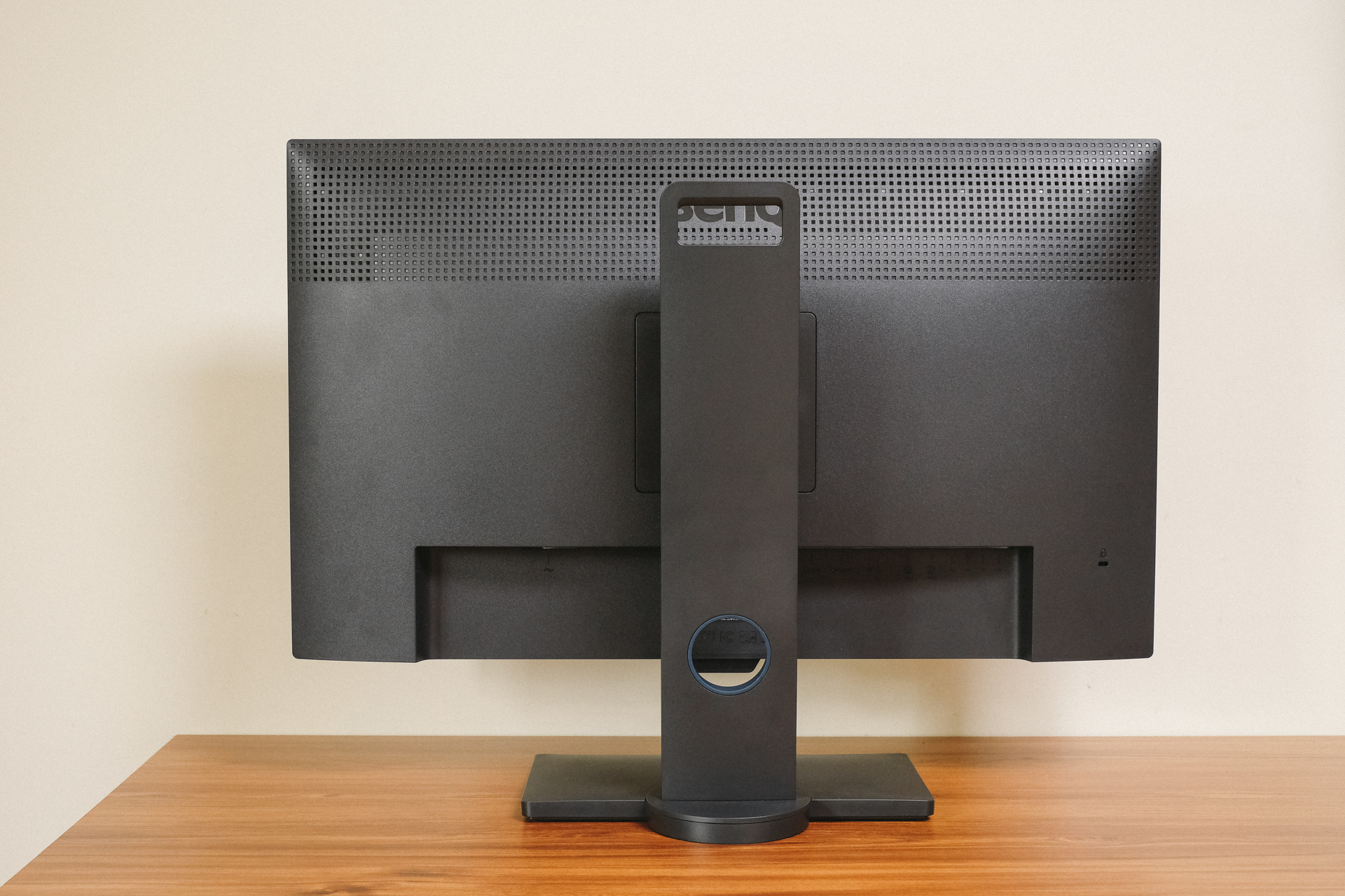 如何挑选hdr高清显示器,4KHDR显示器推荐