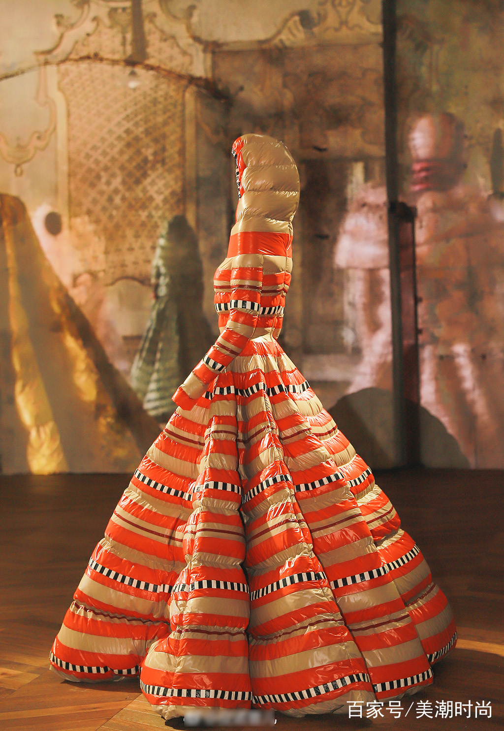 奇葩长方形羽绒服,奇葩设计的羽绒服