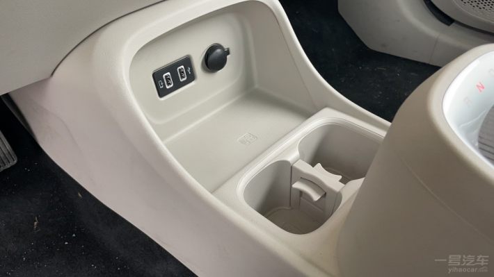 欧拉好猫波塞冬版试驾视频,欧拉好猫和海豚试驾对比