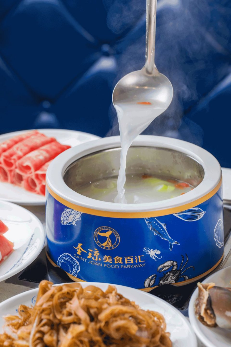 海鲜、火锅、烧烤任吃，在这小鸟胃也能吃回本