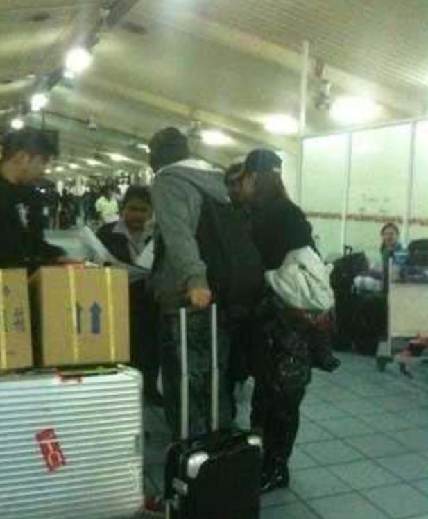 放着好好的富家千金、名媛不做，非往小三圈子里挤，太可惜