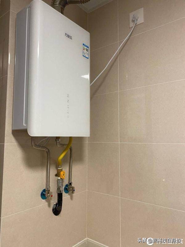 万家乐燃气热水器开箱,万家乐天然气热水器使用体验