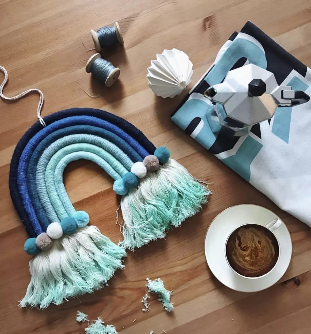 自制漂亮的挂毯,做彩虹云朵挂坠