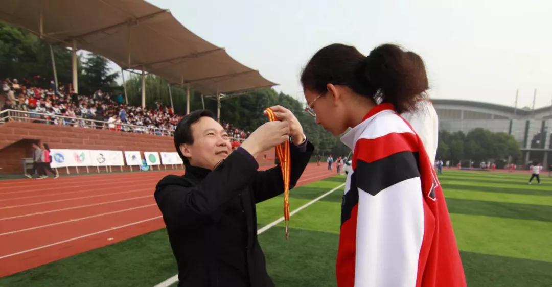 感动校园‖NeverStopGoing，金陵中学体育教研组如何增强学生体能