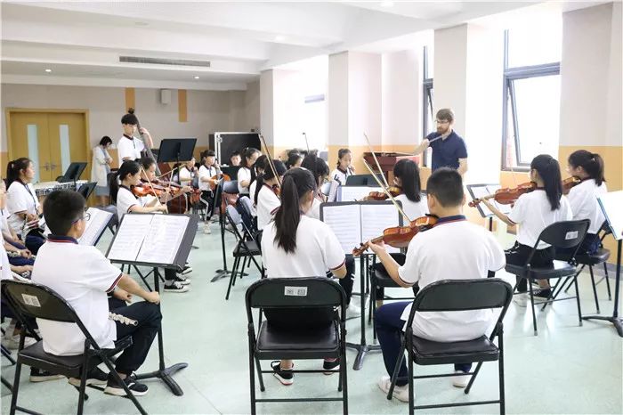 英迪国际学校课程表,英迪国际学校小学6a班