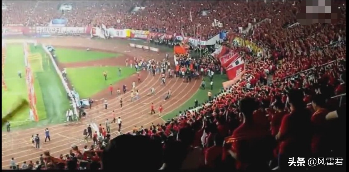 海阔天空回顾黄家驹一生,海阔天空黄家驹25年演唱会