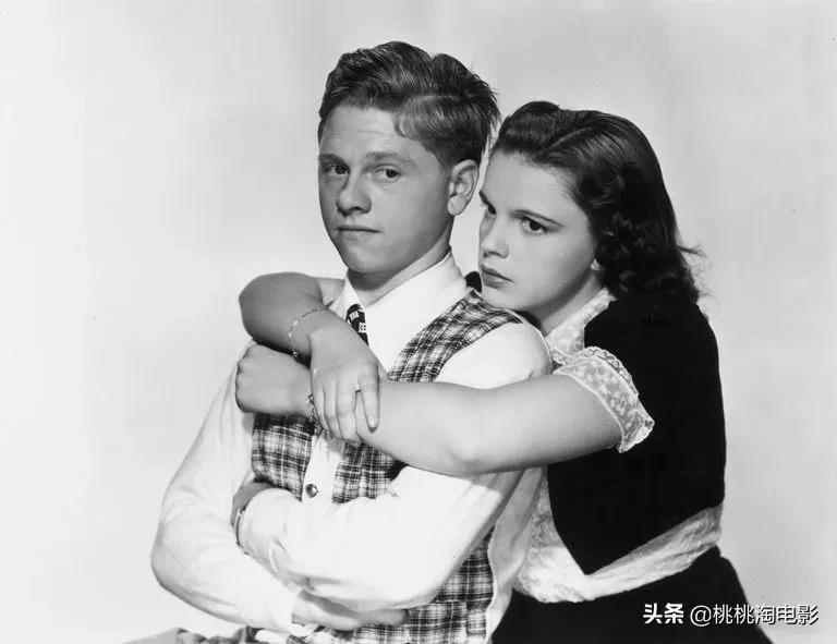 憋了很久，还是很想聊聊这部奥斯卡影后大热