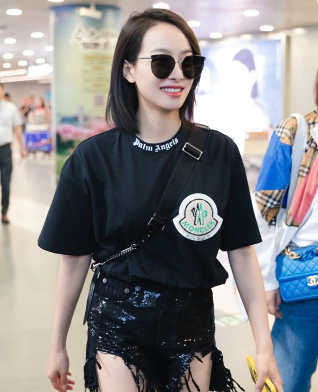 夏天流行穿奶奶裤显高又显瘦,现在流行破洞热裤