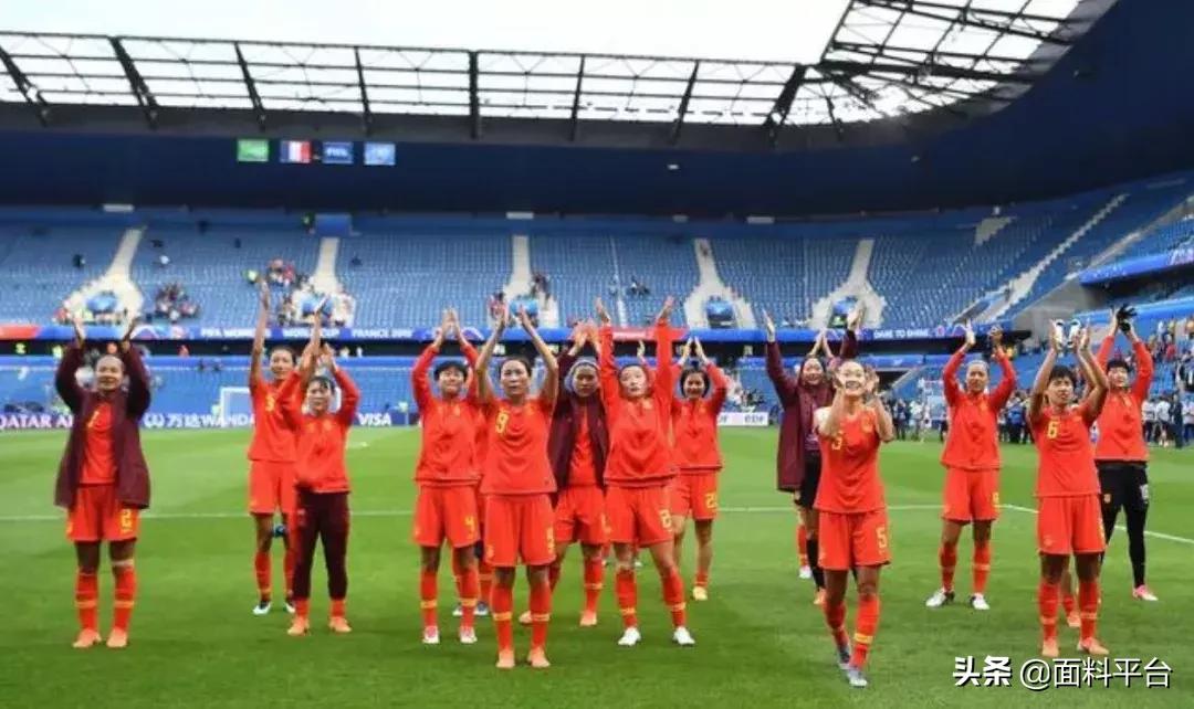 nike女子运动内衣,nike女性运动内衣