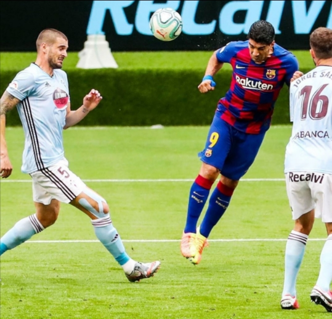 阿斯帕斯任意球,塞尔塔阿斯帕斯对巴萨任意球