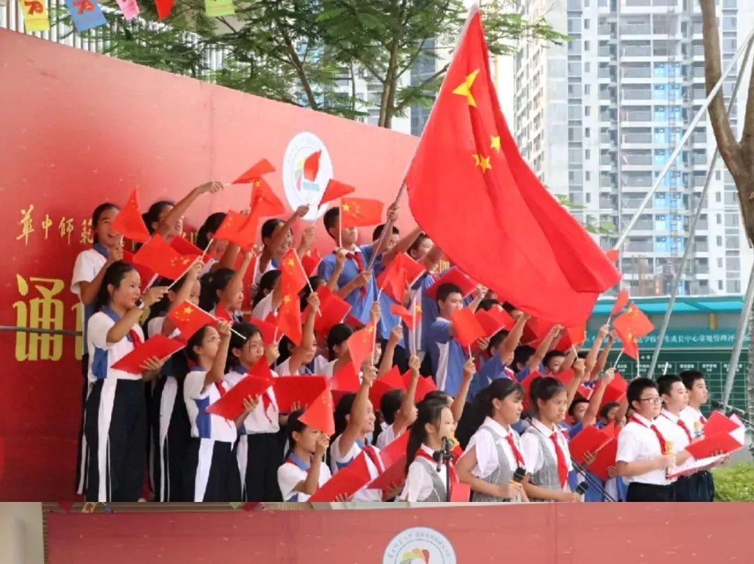 聚四海英才之荟萃，光明这所高标准学校正在崛起