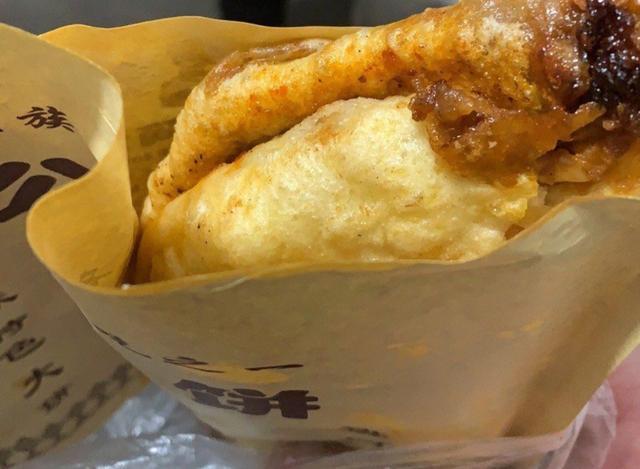 卖粑小哥,合肥小哥靠倒卖致富