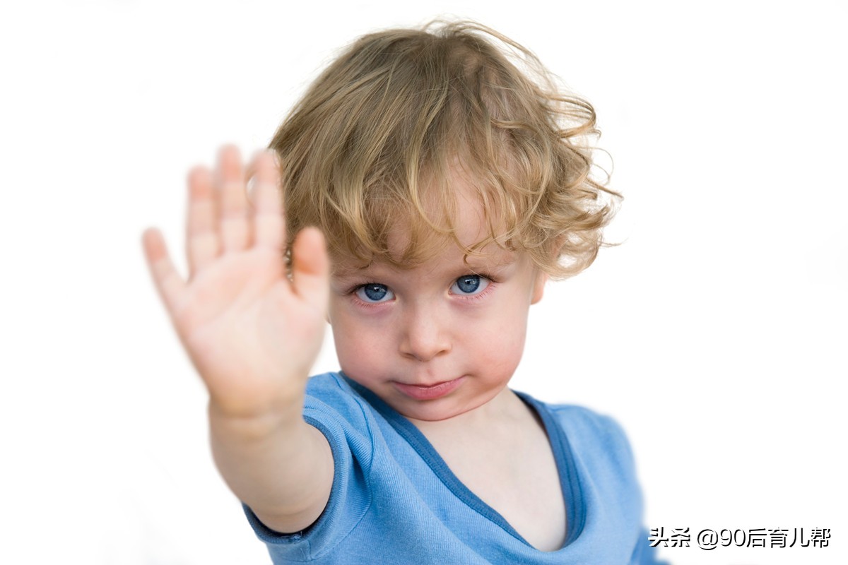 打孩子拿什么打比较好,孩子该不该打如何打