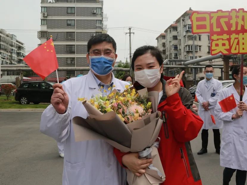 摆渡人南通,护送驰援武汉医疗队凯旋归来