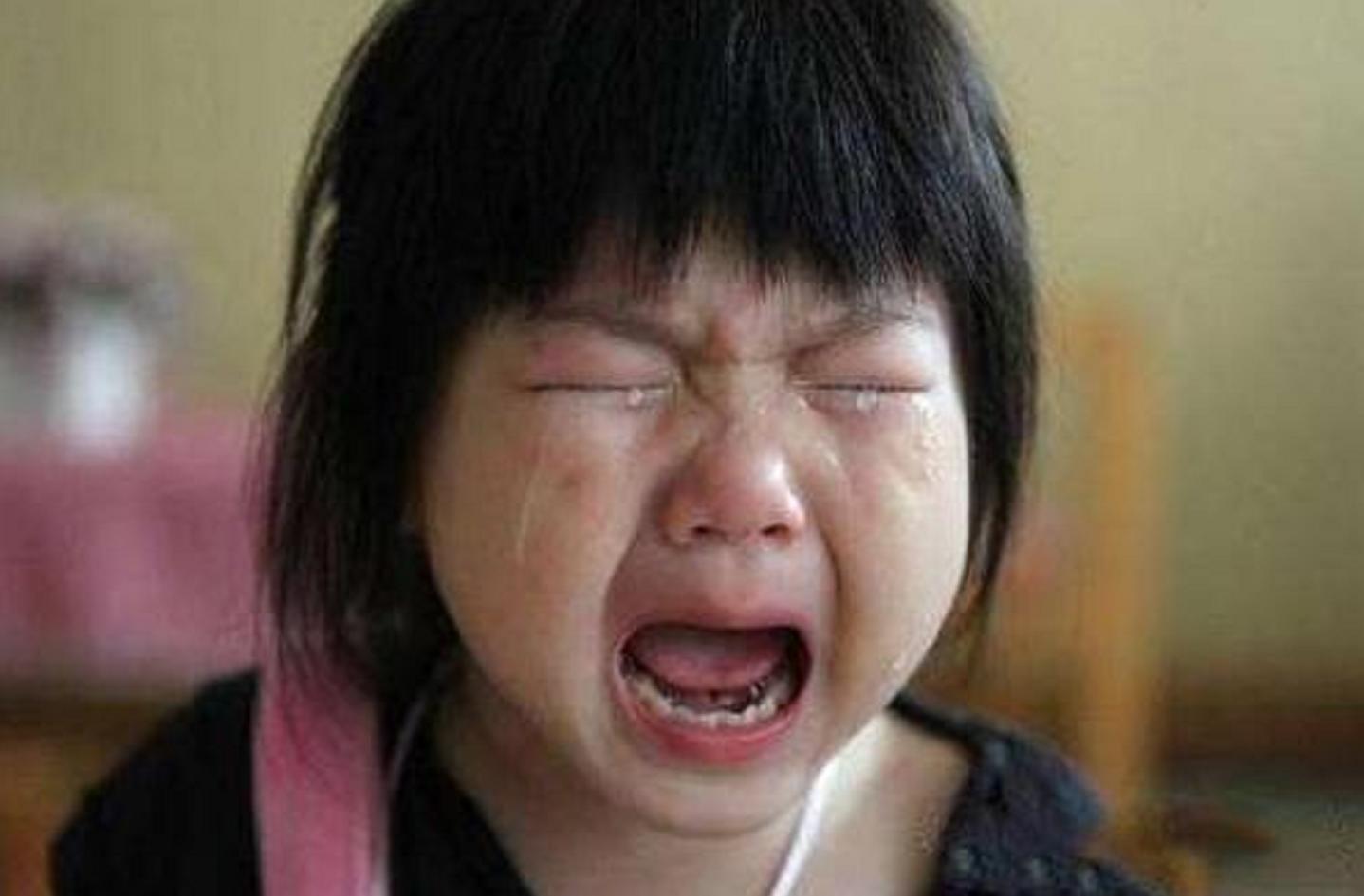 爸爸给孩子取名护士少写一笔,父亲给儿子取名宇凡