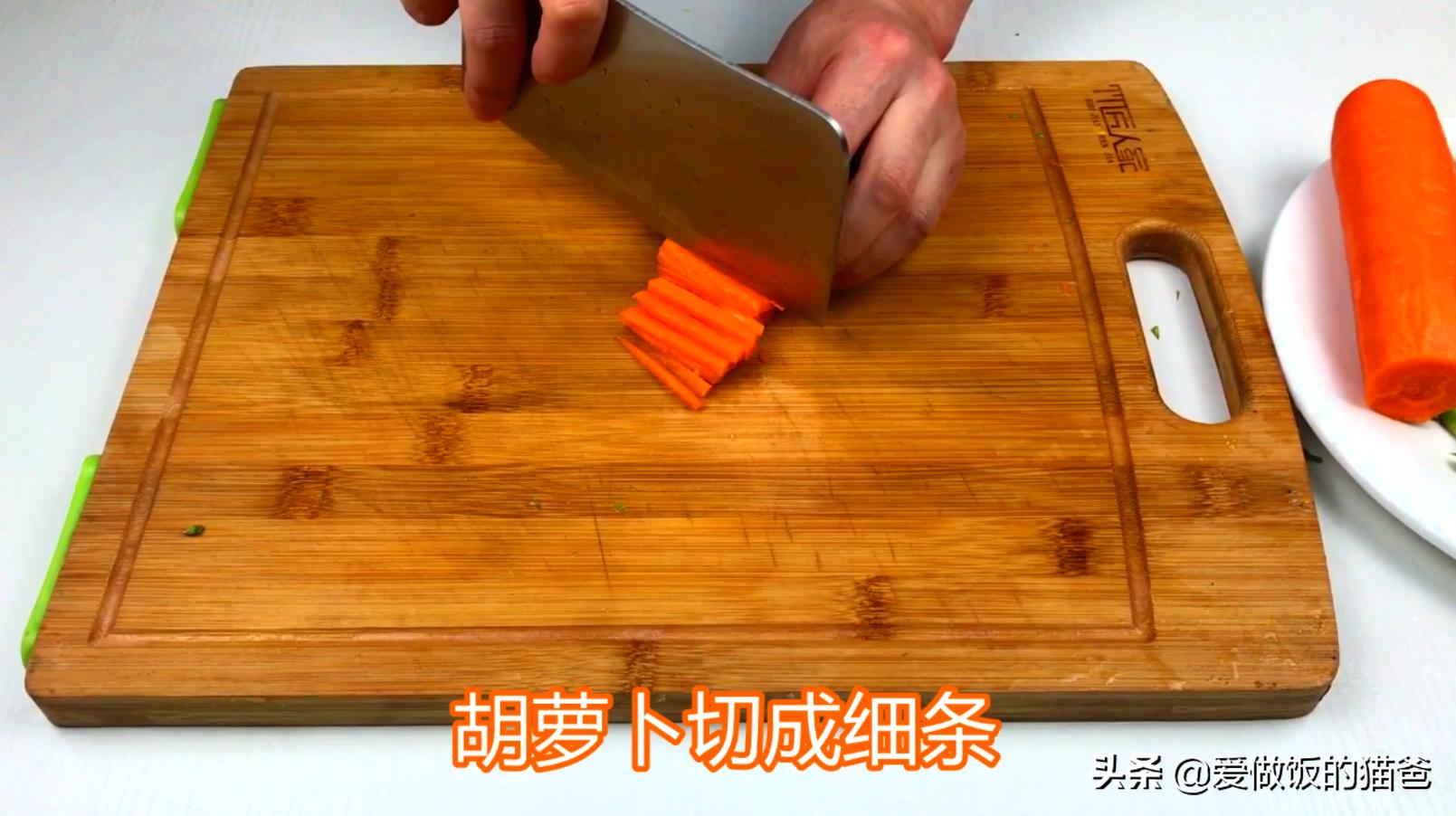 正是吃芦笋的季节清炒一下可好,芦笋炒淮山木耳怎么做才好吃