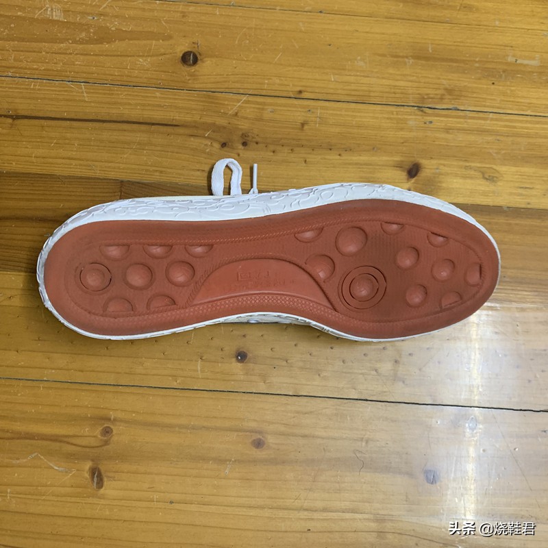 帆布鞋万斯匡威和回力,帆布鞋哪个好看性价比高