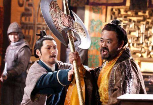 王世充用金子给程咬金,王世充押程咬金换人质