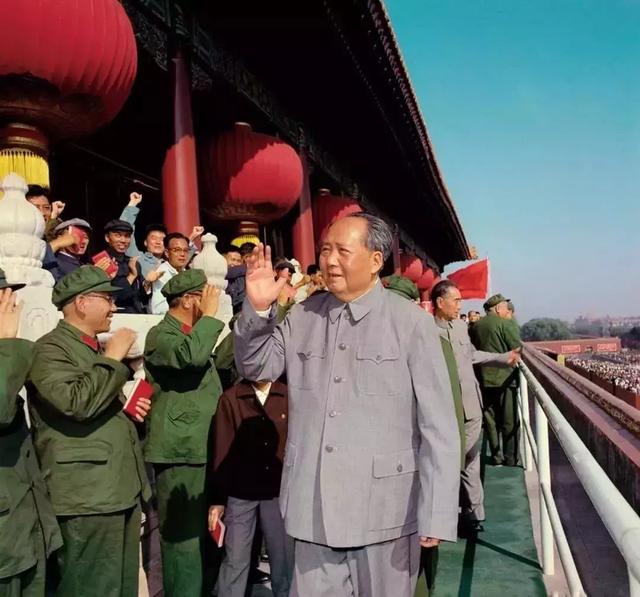 毛主席到底伟大在哪里？总结得真好！