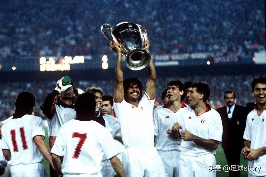 历史上最经典的足球史,回顾曾经的足球时代