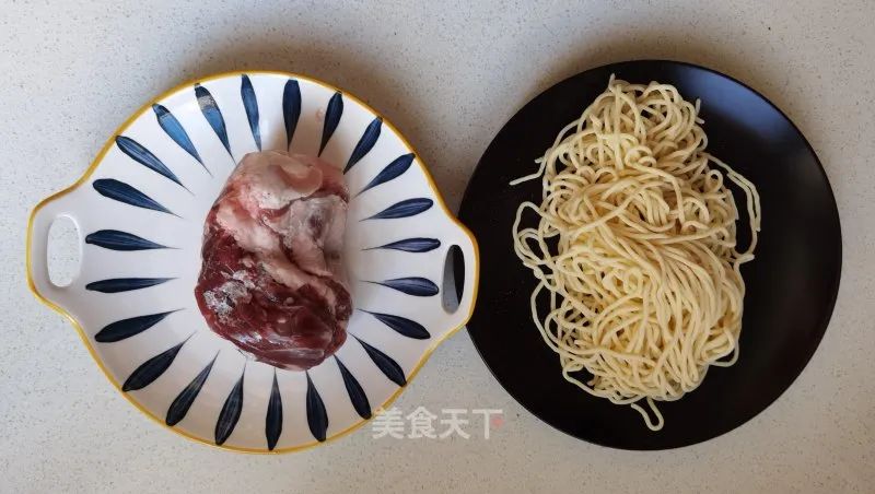 汤好喝羊肉汤面,羊肉汤面香