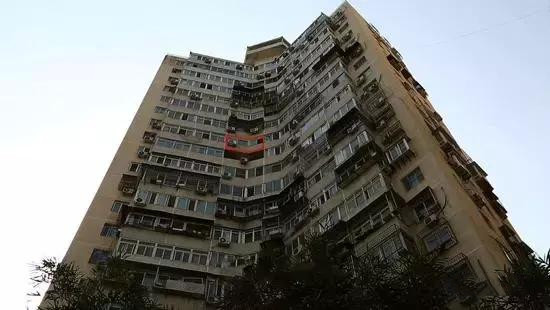 70平2室一厅奇葩户型,56平方两房一厅装修正方形户型