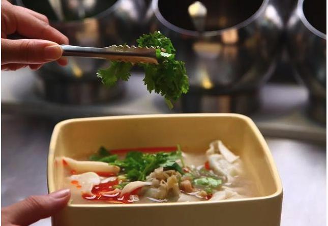 揭秘馄饨的利润,一年卖百万的馄饨店