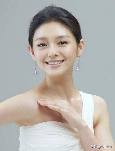 见面4次就订婚,被嘲胖后瘦20斤,任性大s凭啥在娱乐圈混26年?