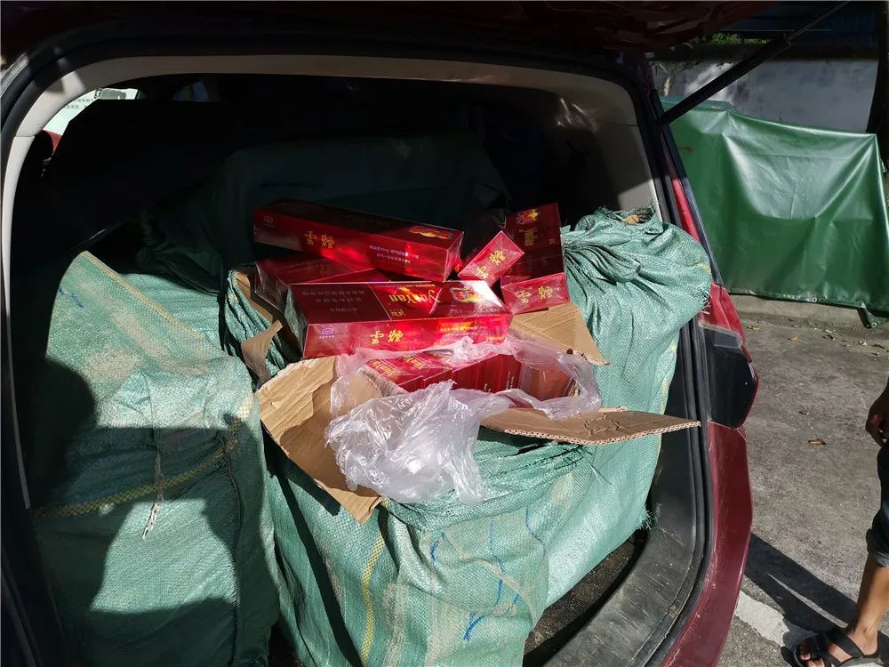 瑞丽市公安局严打名单,瑞丽查获一起走私香烟案