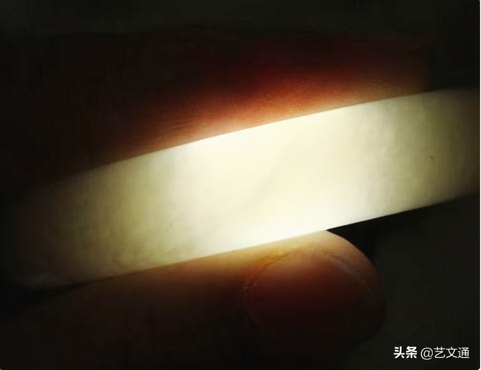 古玉经清水泡后的真假特征,古玉蛤蜊光的真假辨别