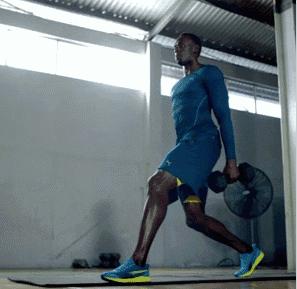 单腿弓步跳跃训练,怎么练弹跳力弓步