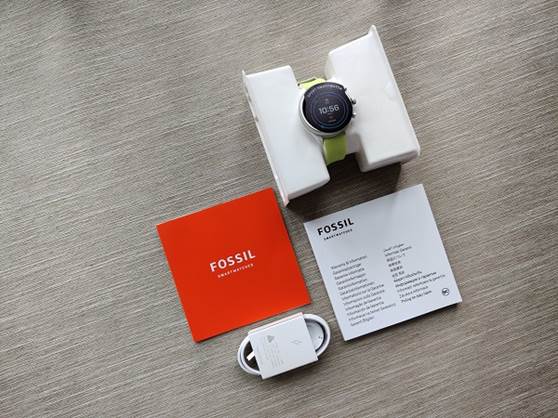 fossil双显手表国产测评,fossil运动智能手表